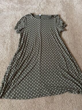 Old Navy Olive Green Printed Top with White Motif